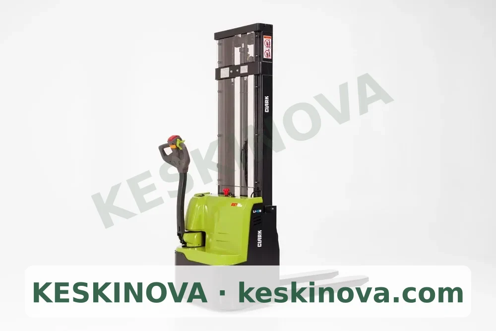 CLARK BST12E Electric Stacker